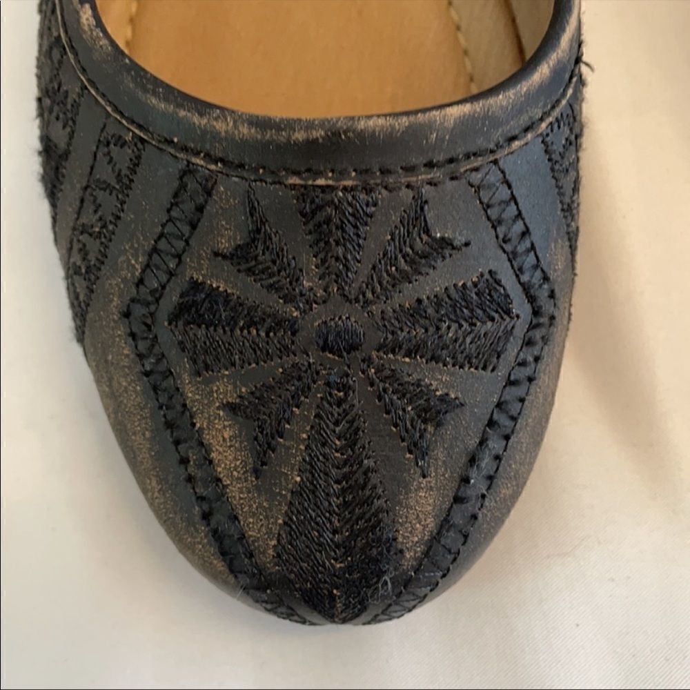 MUSSE & CLOUD DISTRESSED FLATS.   NEW. - Picture 2 of 10